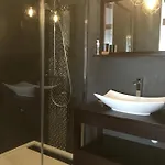 Sweet - Chambres D'hotes בית הארחה